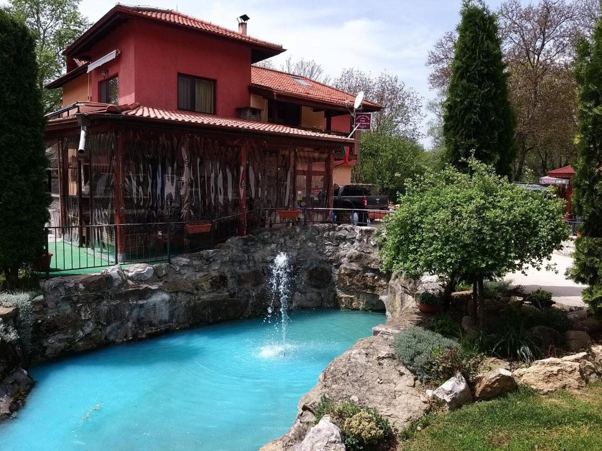 Къща За Гости "Там Край Реката " Slivek Bagian luar foto